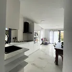 Sunset Luxury - Private Pool - Адехе